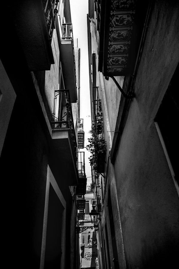 Narrow